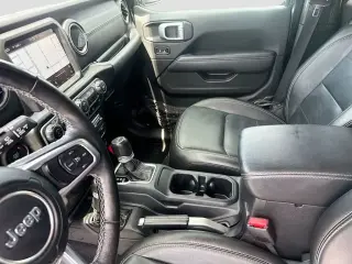 Jeep Wrangler Unlimited 2022 4x4 High Altitude 4xe 4 puertas SUV