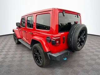 Jeep Wrangler Unlimited 2022 4x4 Sahara 4xe 4 puertas SUV