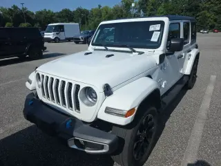 Jeep Wrangler 2023 4x4 High Altitude 4xe 4 puertas SUV
