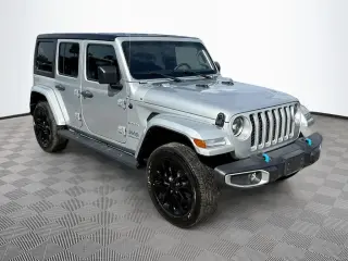 Jeep Wrangler 2023 4x4 Sahara 4xe 4 puertas SUV