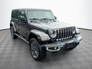 Jeep Wrangler 2023 4x4 Sahara 4xe 4 puertas SUV