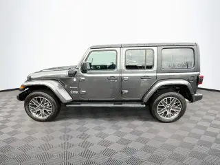 Jeep Wrangler 2023 4x4 Sahara 4xe 4 puertas SUV