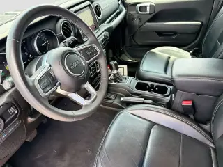 Jeep Wrangler 2023 4x4 High Altitude 4xe 4 puertas SUV