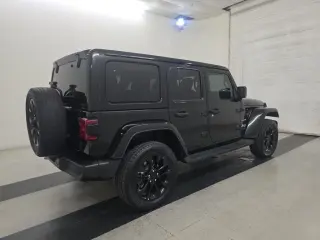 Jeep Wrangler Unlimited 2022 4x4 Sahara 4xe 4 puertas SUV