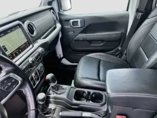Jeep Wrangler Unlimited 2022 4x4 High Altitude 4xe 4 puertas SUV