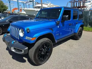 Jeep Wrangler 2023 4x4 Sahara 4xe 4 puertas SUV