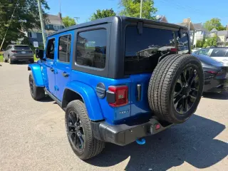 Jeep Wrangler 2023 4x4 Sahara 4xe 4 puertas SUV