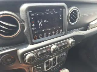 Jeep Wrangler 2023 4x4 High Altitude 4xe 4dr SUV