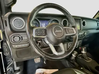 Jeep Wrangler 2023 4x4 Sahara 4xe 4 puertas SUV