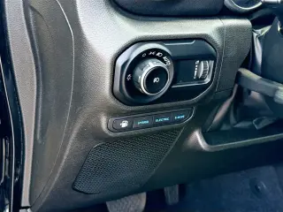 Jeep Wrangler 2023 4x4 High Altitude 4xe 4 puertas SUV