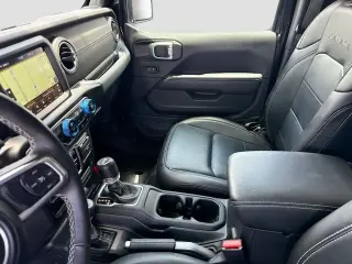 Jeep Wrangler 2023 4x4 High Altitude 4xe 4 puertas SUV