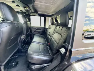 Jeep Wrangler 2023 4x4 High Altitude 4xe 4 puertas SUV