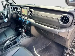 Jeep Wrangler 2023 4x4 High Altitude 4xe 4 puertas SUV