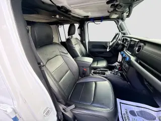 Jeep Wrangler 2023 4x4 Sahara 4xe 4 puertas SUV