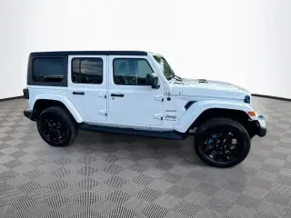Jeep Wrangler 2023 4x4 Sahara 4xe 4 puertas SUV
