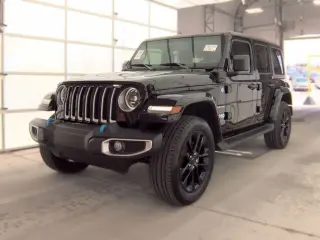 Jeep Wrangler 2023 4x4 High Altitude 4xe 4 puertas SUV