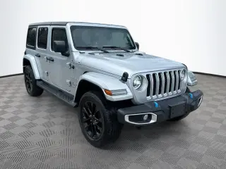 Jeep Wrangler 2023 4x4 Sahara 4xe 4 puertas SUV