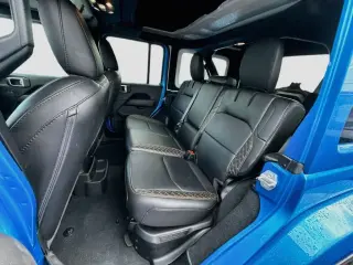 Jeep Wrangler 2023 4x4 High Altitude 4xe 4 puertas SUV