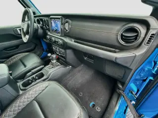 Jeep Wrangler 2023 4x4 High Altitude 4xe 4 puertas SUV