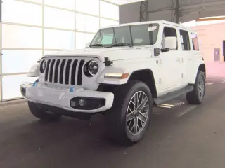 Jeep Wrangler 2023 4x4 Sahara 4xe 4 puertas SUV