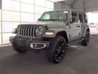 Jeep Wrangler 2023 4x4 Sahara 4xe 4 puertas SUV