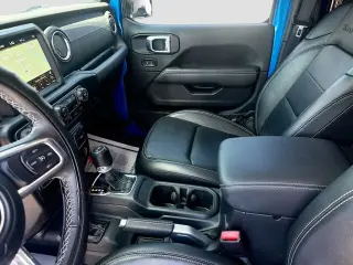 Jeep Wrangler Unlimited 2022 4x4 Sahara 4xe 4 puertas SUV