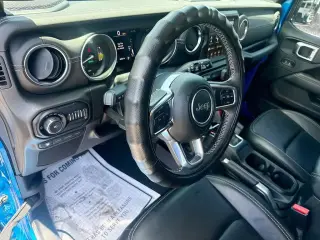 Jeep Wrangler Unlimited 2022 4x4 Sahara 4xe 4 puertas SUV