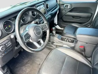 Jeep Wrangler Unlimited 2022 4x4 Sahara 4xe 4 puertas SUV