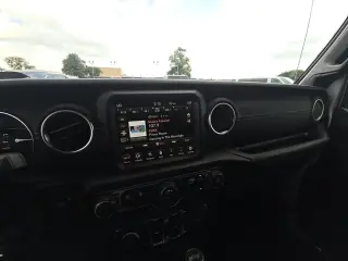 Jeep Wrangler 2023 4x4 High Altitude 4xe 4 puertas SUV