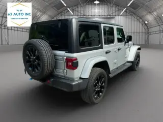 Jeep Wrangler 2023 4x4 Sahara 4xe 4 puertas SUV