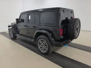 Jeep Wrangler Unlimited 2022 4x4 High Altitude 4xe 4dr SUV