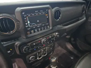 Jeep Wrangler Unlimited 2022 4x4 High Altitude 4xe 4dr SUV