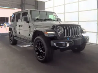 Jeep Wrangler Unlimited 2022 4x4 Sahara 4xe 4 puertas SUV
