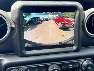 Jeep Wrangler 2023 4x4 High Altitude 4xe 4 puertas SUV