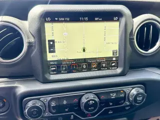 Jeep Wrangler 2023 4x4 High Altitude 4xe 4 puertas SUV