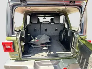Jeep Wrangler 2023 4x4 High Altitude 4xe 4 puertas SUV