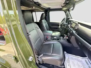 Jeep Wrangler 2023 4x4 High Altitude 4xe 4 puertas SUV