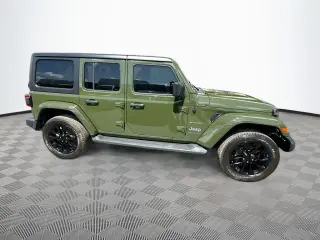 Jeep Wrangler 2023 4x4 High Altitude 4xe 4 puertas SUV