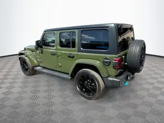 Jeep Wrangler 2023 4x4 High Altitude 4xe 4 puertas SUV