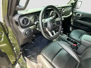Jeep Wrangler 2023 4x4 Sahara 4xe 4 puertas SUV