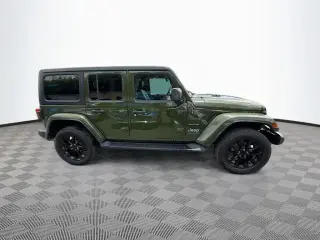 Jeep Wrangler 2023 4x4 Sahara 4xe 4 puertas SUV