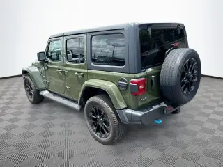 Jeep Wrangler 2023 4x4 Sahara 4xe 4 puertas SUV