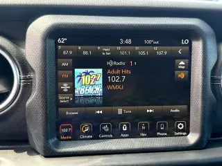 Jeep Wrangler 2023 4x4 High Altitude 4xe 4 puertas SUV