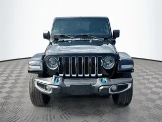 Jeep Wrangler 2023 4x4 High Altitude 4xe 4 puertas SUV