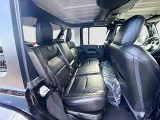 Jeep Wrangler 2023 4x4 High Altitude 4xe 4 puertas SUV