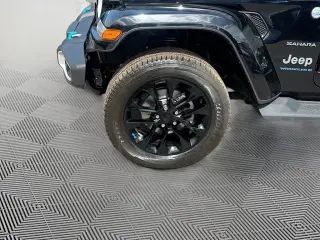 Jeep Wrangler 2023 4x4 High Altitude 4xe 4 puertas SUV