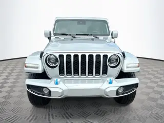 Jeep Wrangler 2023 4x4 Sahara 4xe 4 puertas SUV