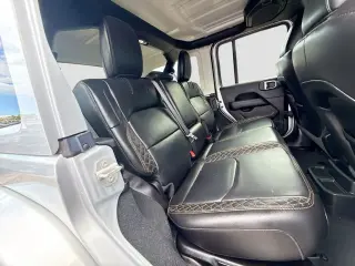 Jeep Wrangler 2023 4x4 Sahara 4xe 4 puertas SUV