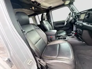 Jeep Wrangler 2023 4x4 Sahara 4xe 4 puertas SUV
