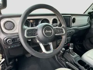 Jeep Wrangler 2023 4x4 High Altitude 4xe 4 puertas SUV